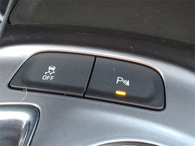 Used 2024 Chevrolet Malibu LT image 25