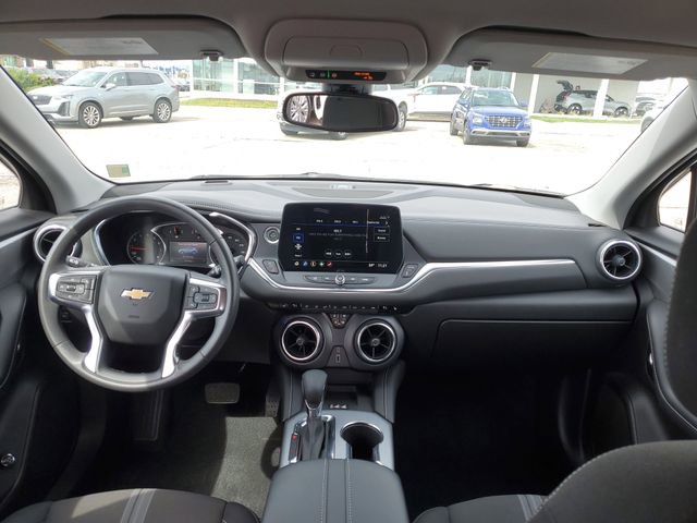 Certified 2024 Chevrolet Blazer LT w/ Convenience Package image 23