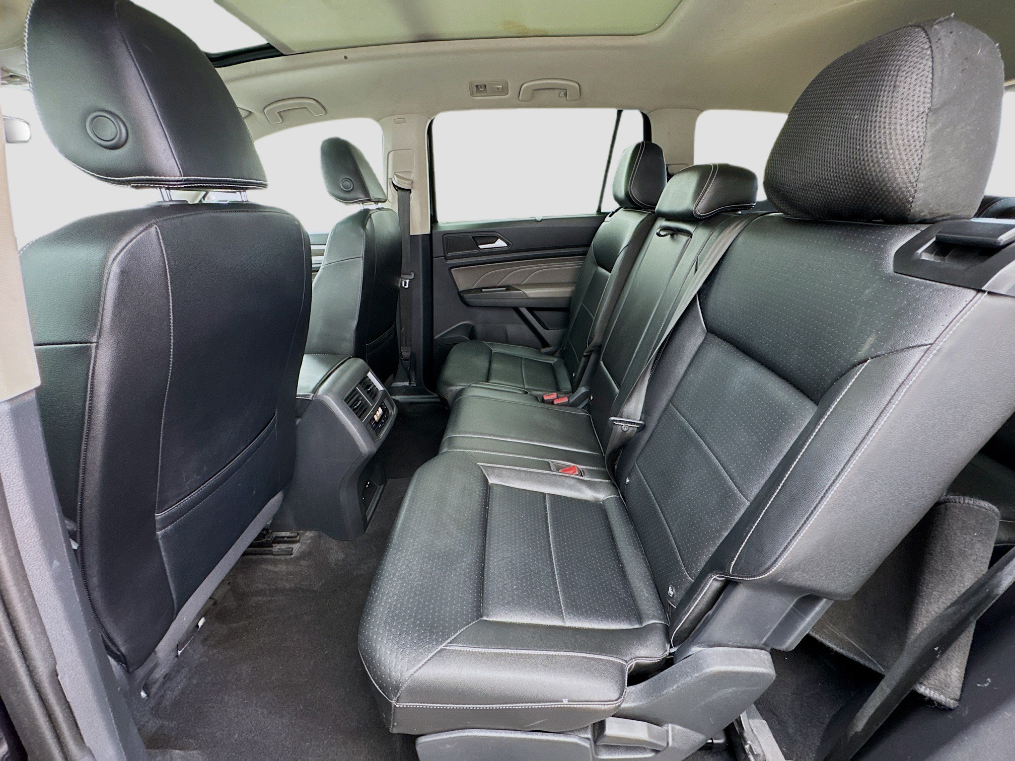 Used 2022 Volkswagen Atlas SE FWD image 16