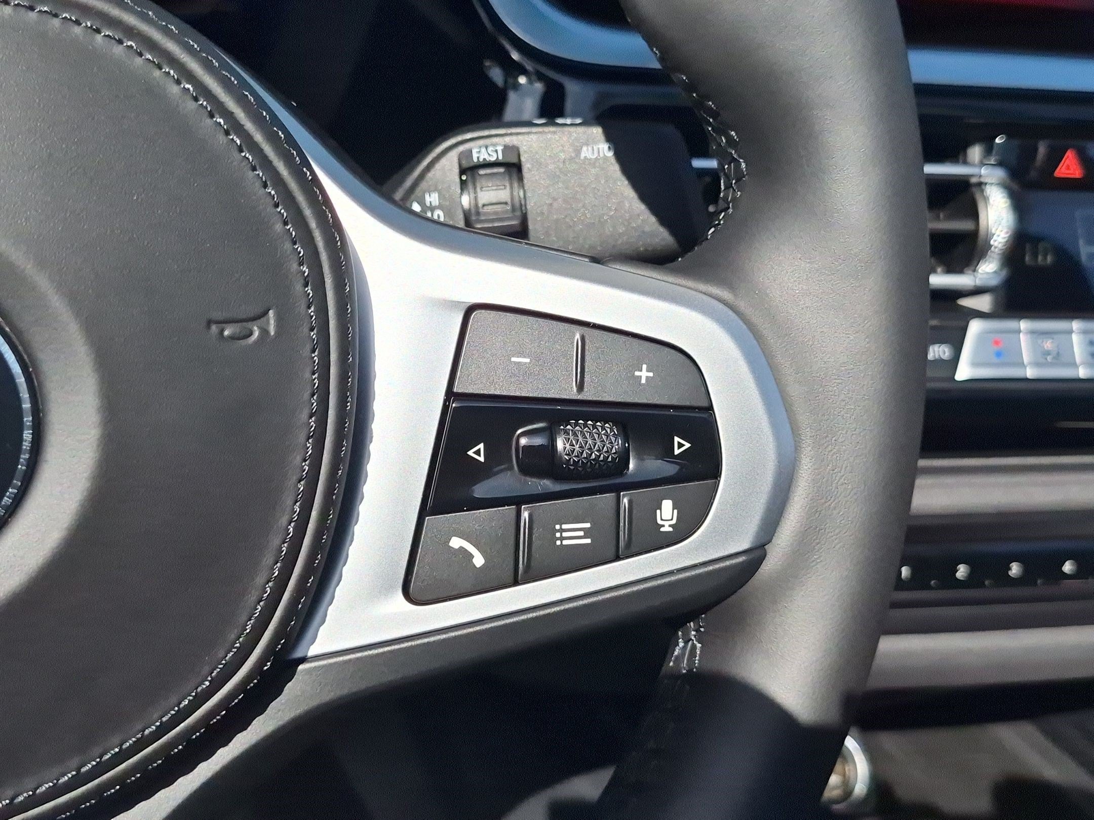 Used 2025 BMW Z4 M40i w/ Edition RWD image 20
