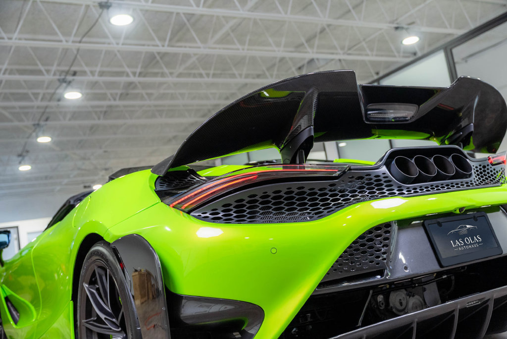 Used 2022 McLaren 765LT RWD image 36