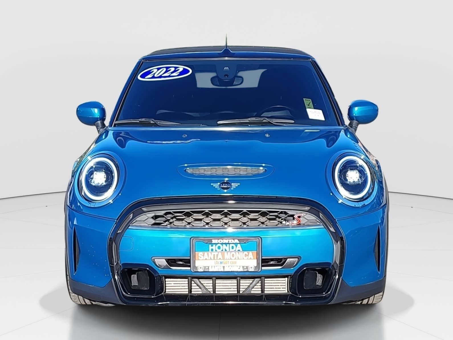 Used 2022 MINI Cooper S image 2