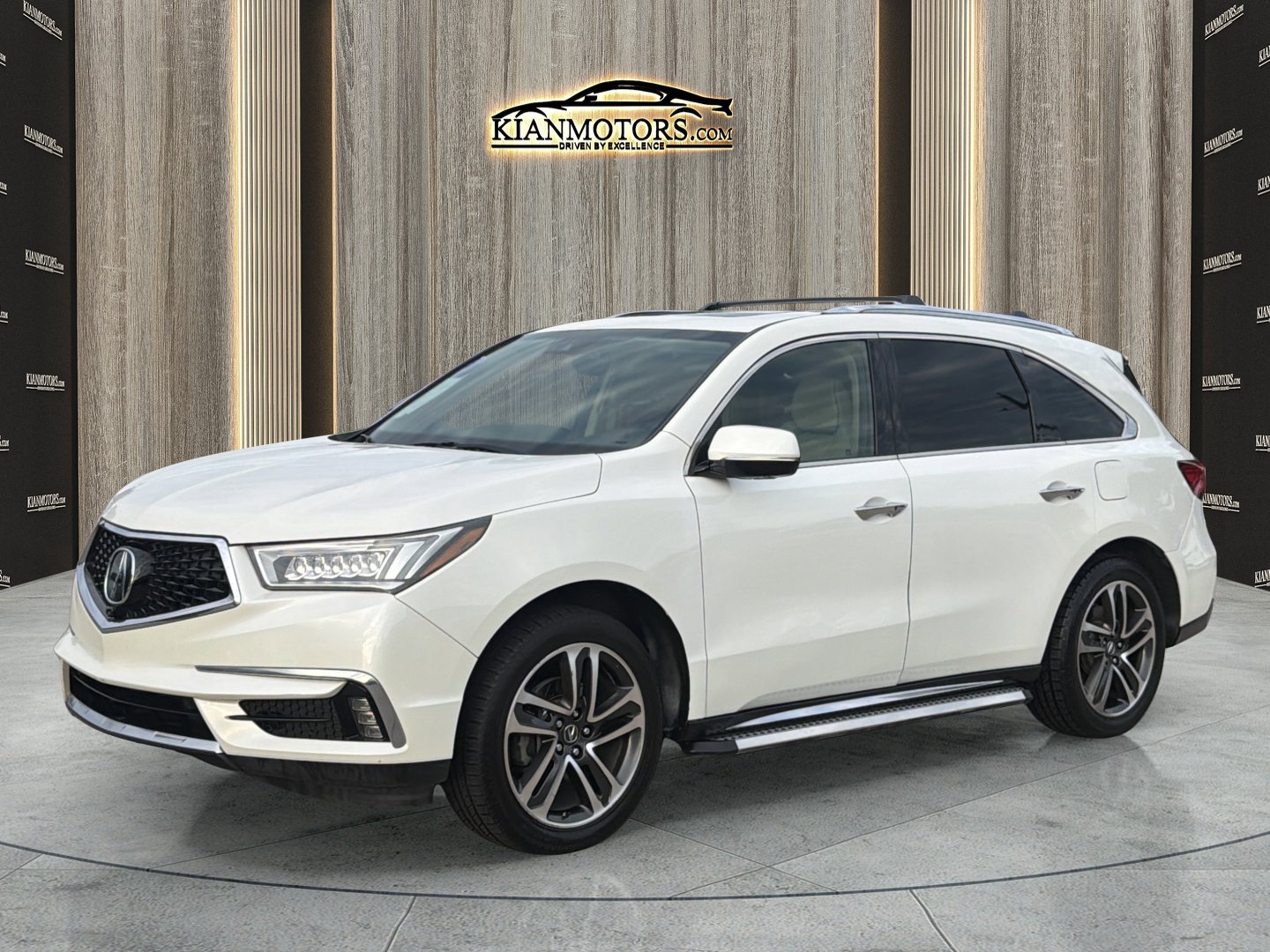 Used 2017 Acura MDX SH-AWD w/ Advance Package image 3