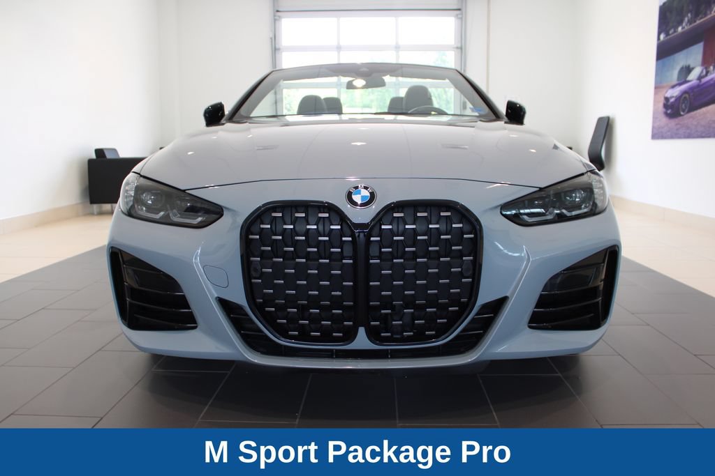 Used 2024 BMW M440i Convertible w/ Shadowloine Package RWD image 18