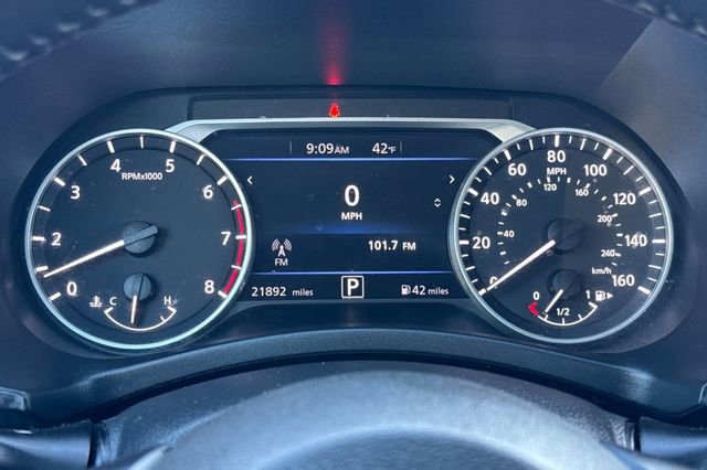 Used 2022 Nissan Sentra SV image 28