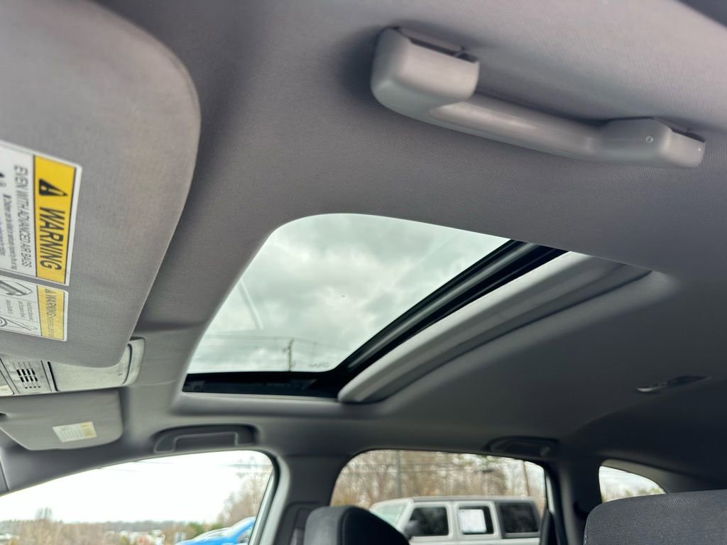 Used 2019 Honda CR-V EX image 5