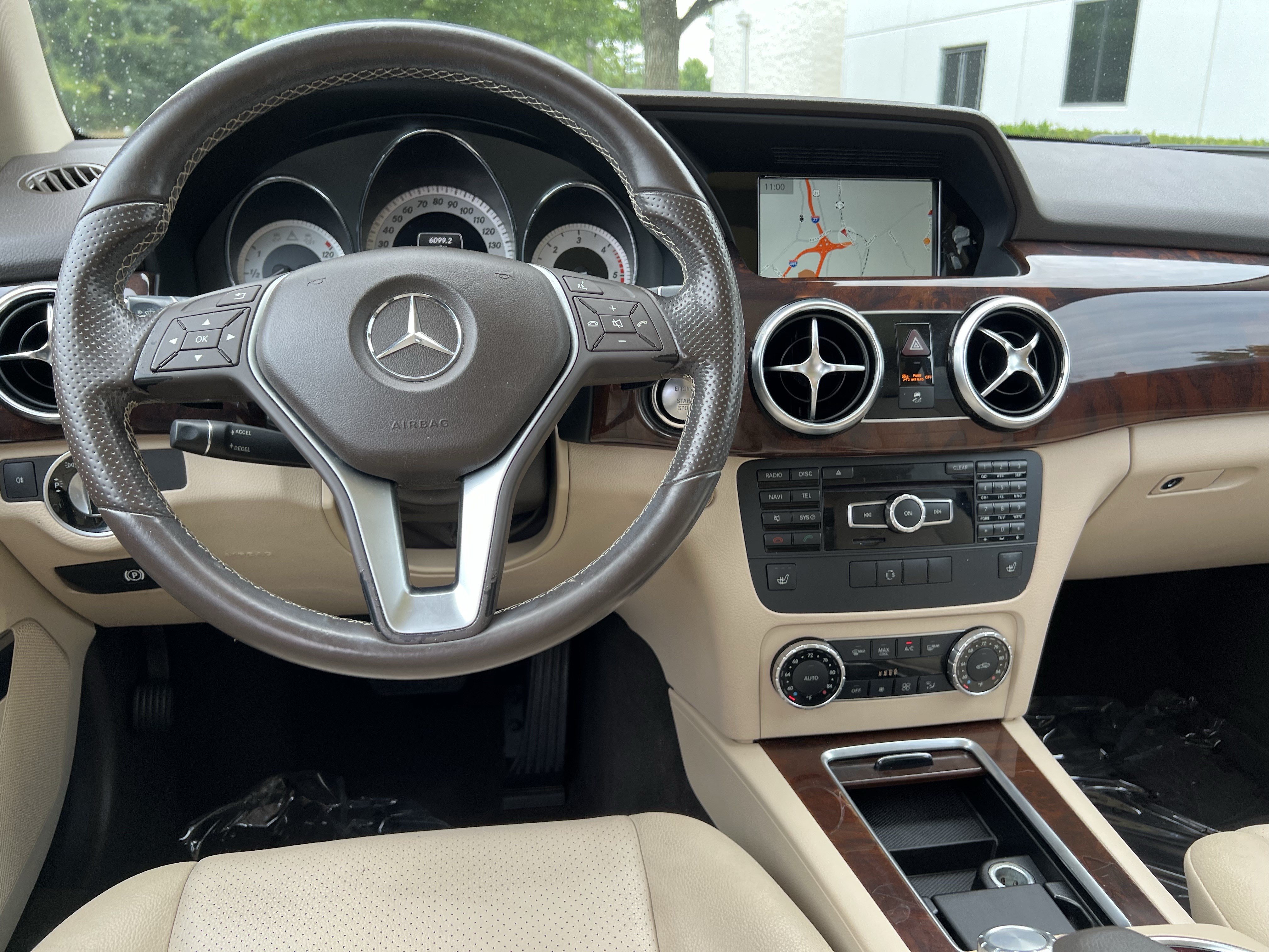 Used 2015 Mercedes-Benz GLK 250 BlueTEC 4MATIC image 30