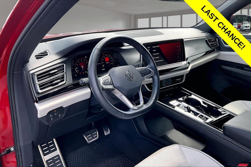 Used 2024 Volkswagen Atlas Cross Sport SEL Premium R-Line AWD/4WD image 14