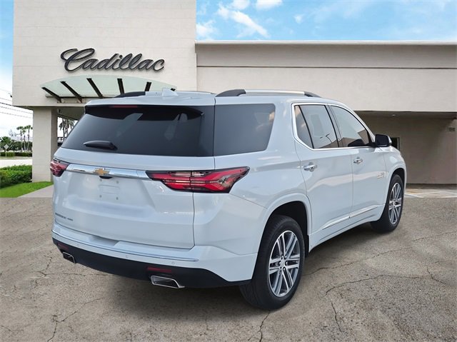 Used 2023 Chevrolet Traverse High Country w/ LPO, Floor Liner Package image 5