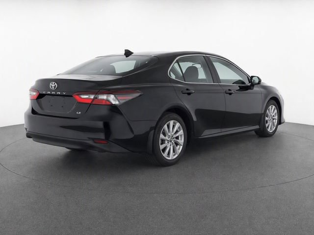 Used 2023 Toyota Camry LE FWD image 6
