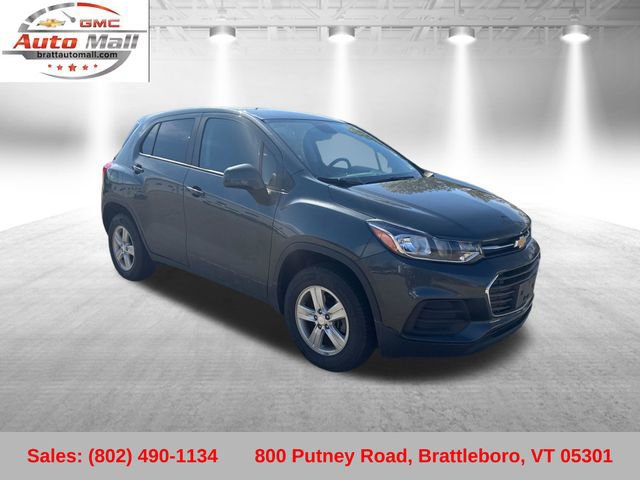 Used 2019 Chevrolet Trax LS w/ Tint and Cruise Package AWD/4WD image 8