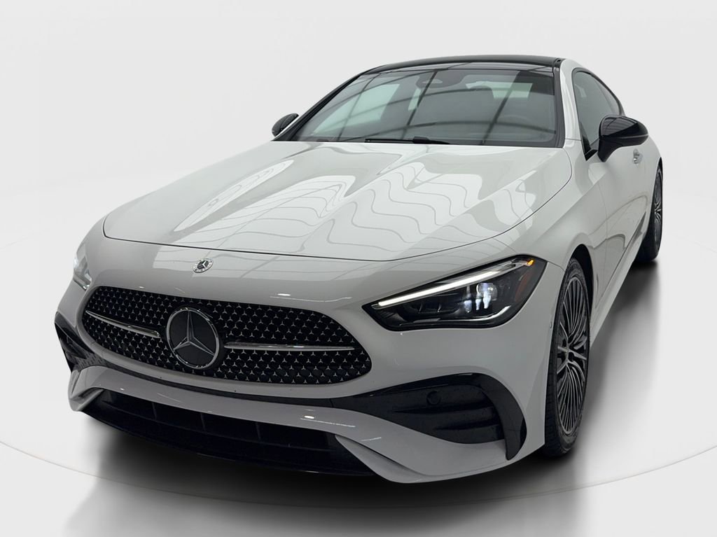 Used 2025 Mercedes-Benz CLE 300 4MATIC Coupe image 4