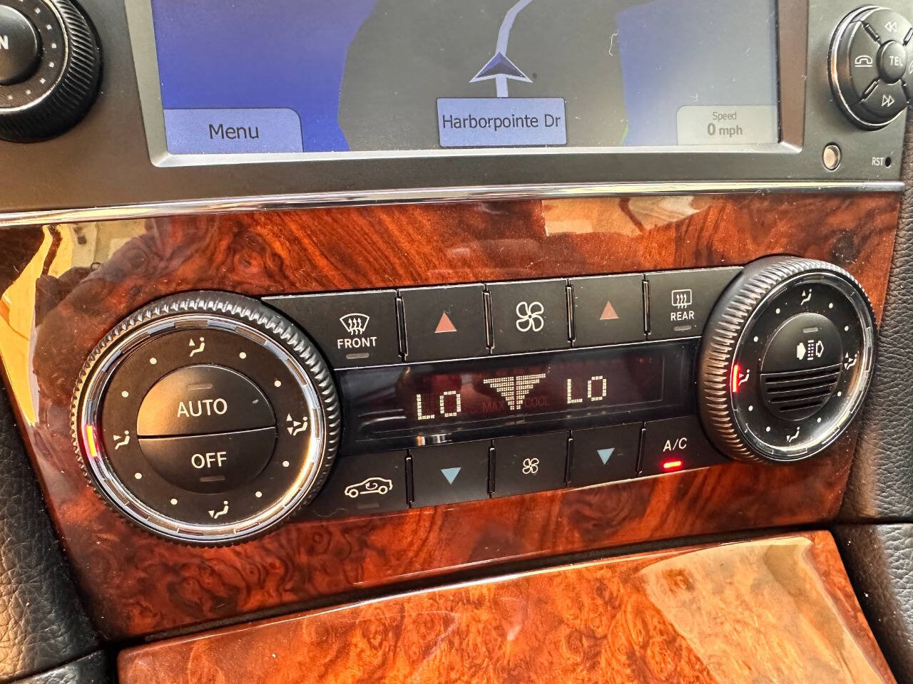 Used 2009 Mercedes-Benz CLK 550 Cabriolet image 20