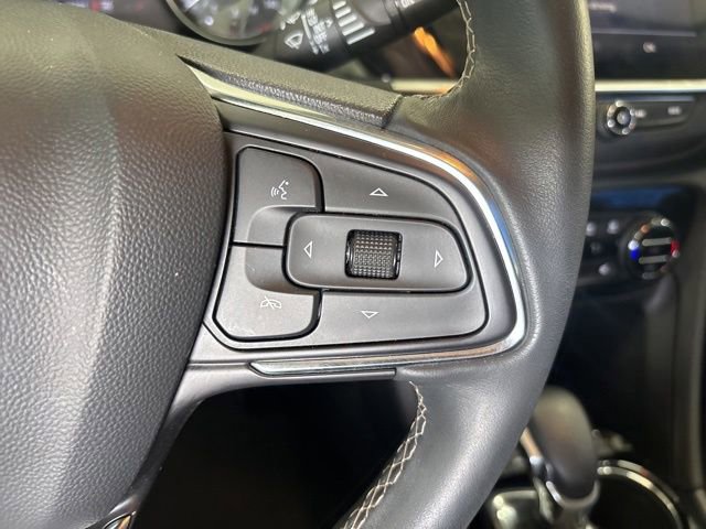 Used 2023 Buick Encore GX Select AWD/4WD image 27
