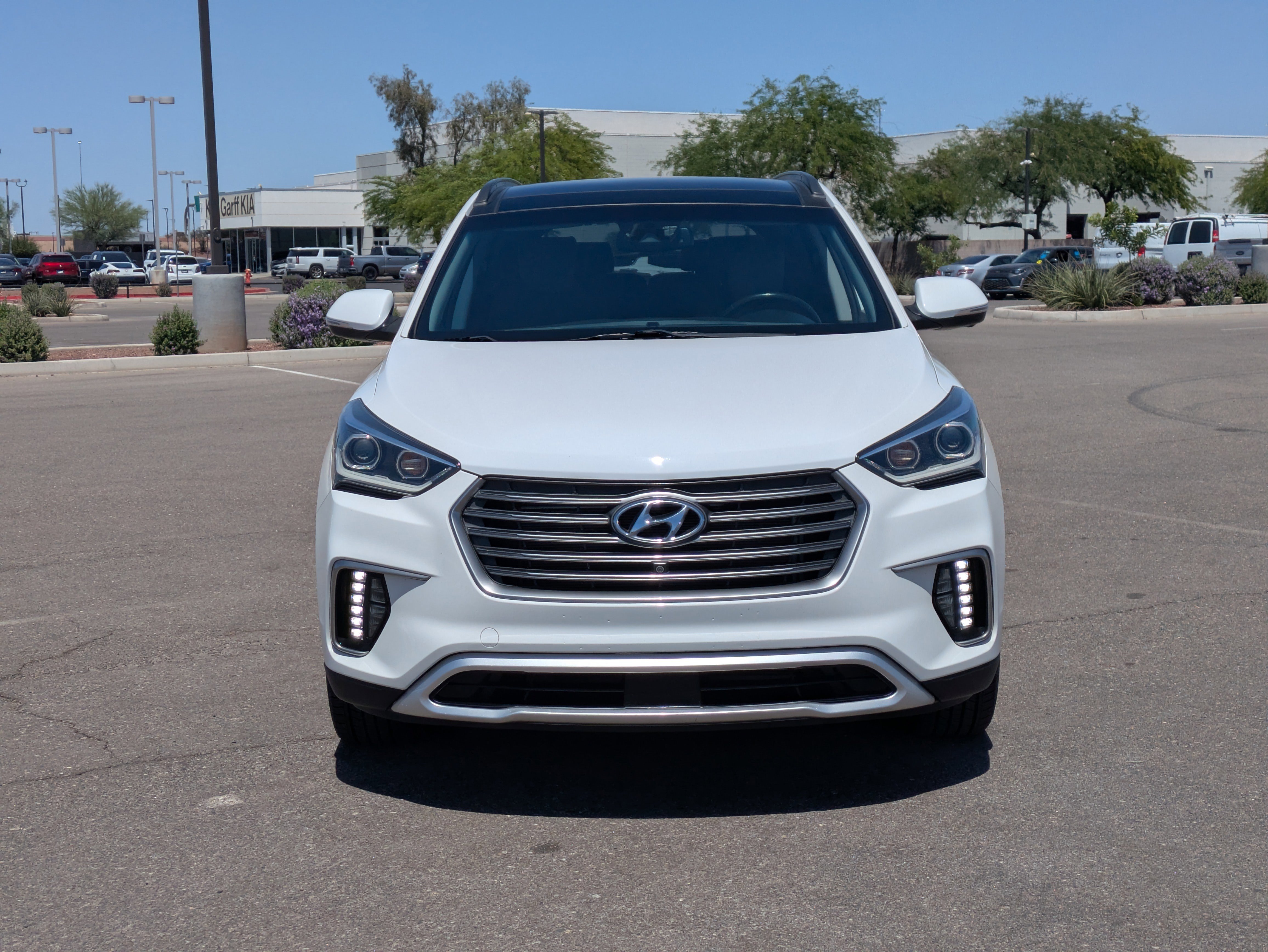 Used 2018 Hyundai Santa Fe Limited FWD image 8