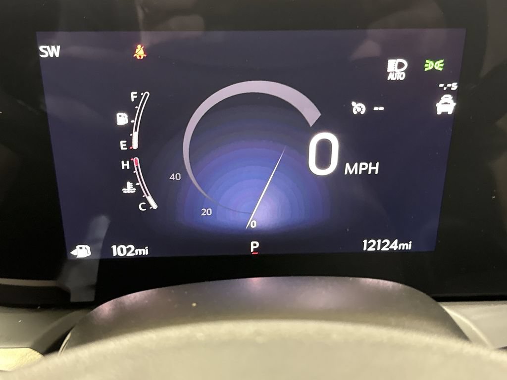Used 2024 Buick Encore GX Sport Touring w/ Comfort Package FWD image 12