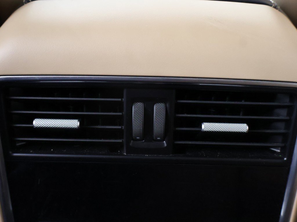 Used 2022 Porsche Cayenne GTS image 58