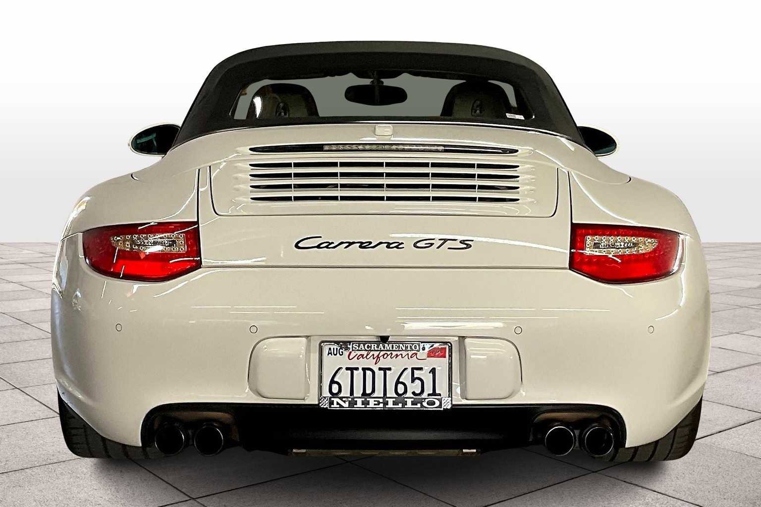 Used 2012 Porsche 911 Carrera GTS image 7