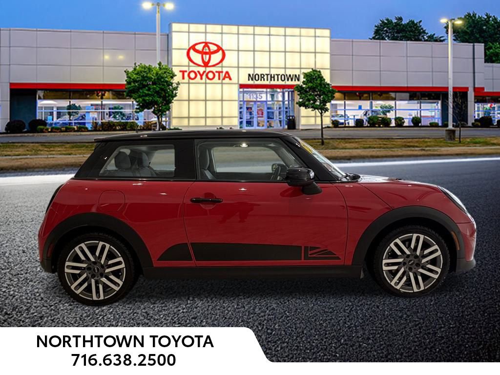 Used 2025 MINI Cooper S image 36