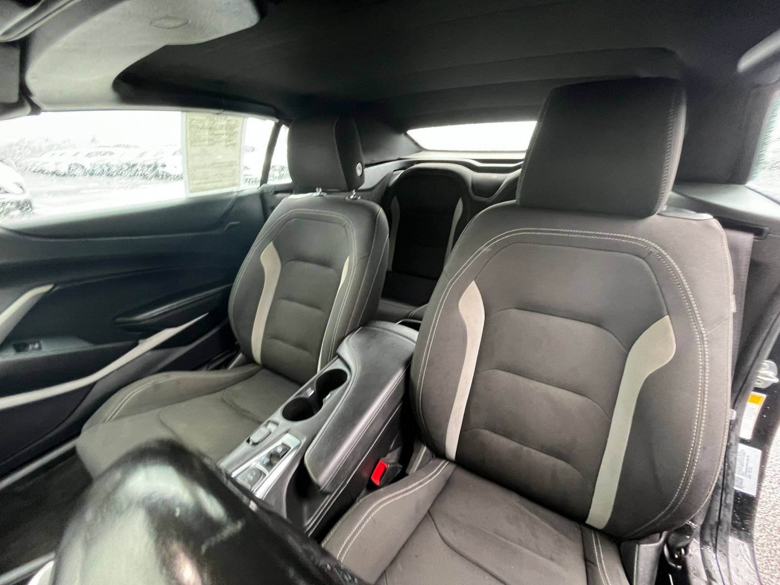 Used 2023 Chevrolet Camaro LT RWD image 36