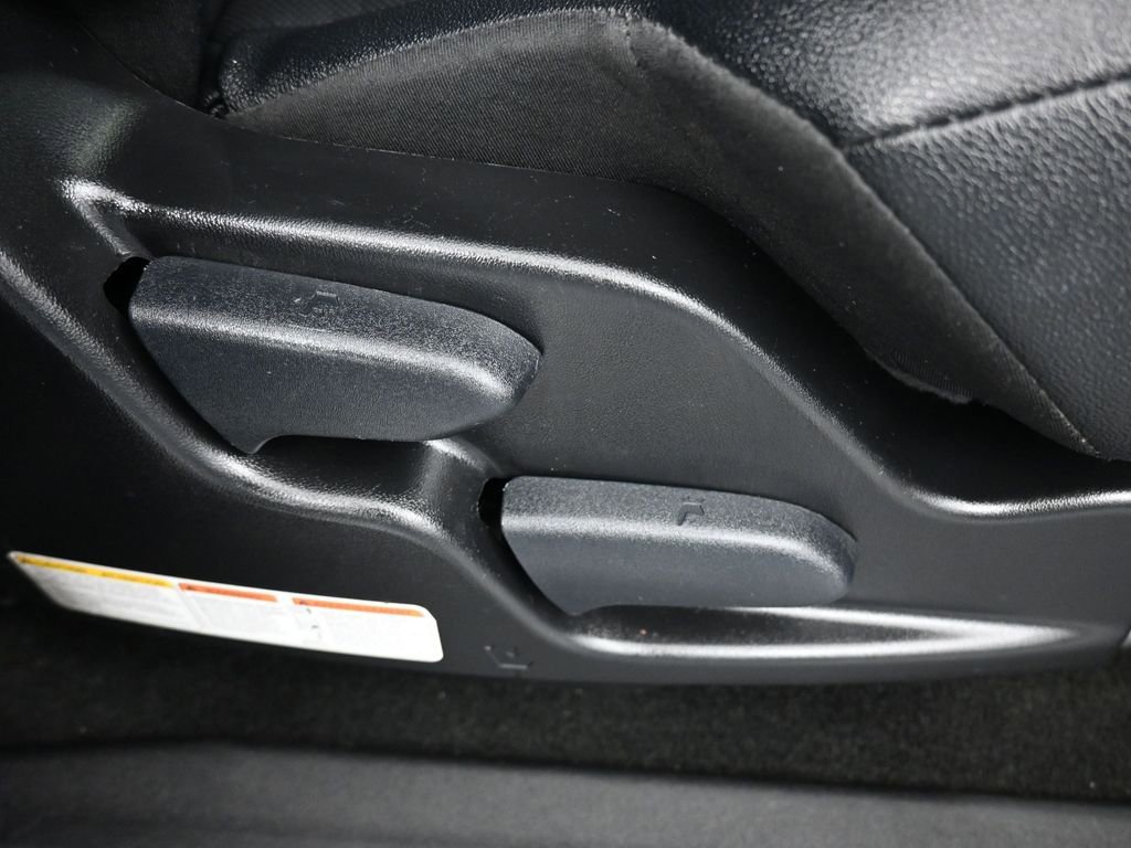 Used 2017 Toyota Sienna SE w/ SE Preferred Package image 44