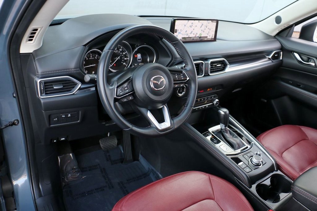 Used 2024 MAZDA CX-5 Carbon Edition image 18