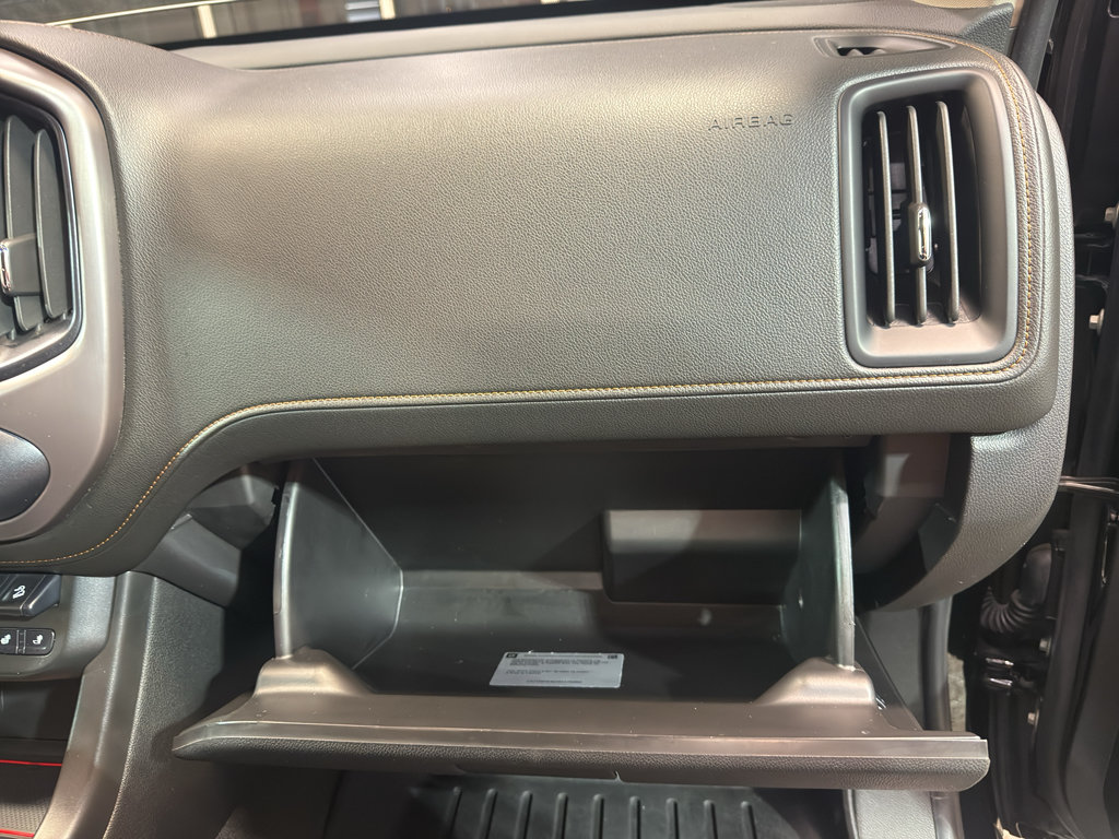 Used 2021 GMC Canyon AT4 AWD/4WD image 25