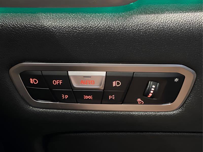 Used 2020 BMW X5 xDrive40i w/ Premium Package image 15