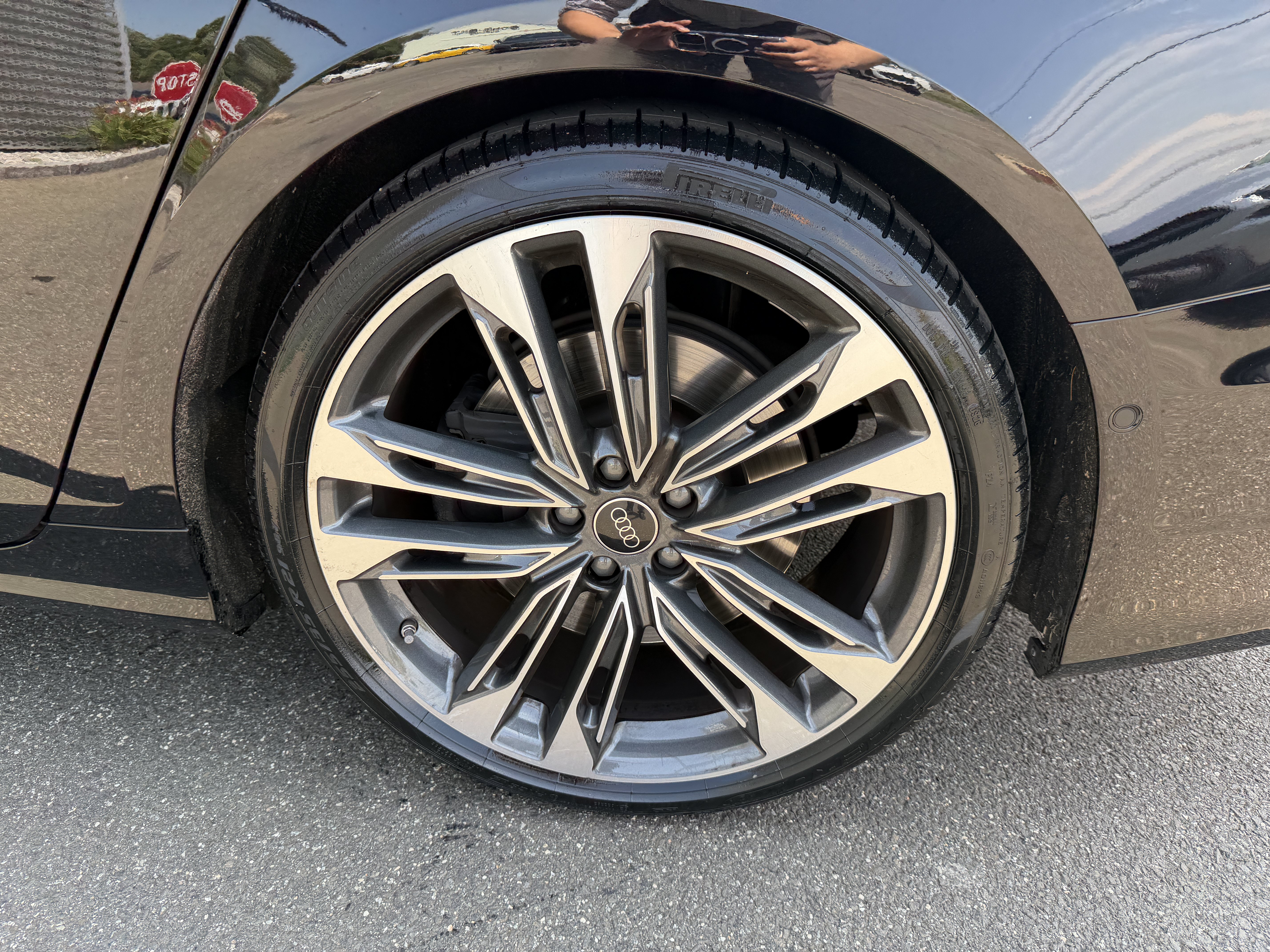 Certified 2024 Audi S6 Premium Plus w/ Premium Plus Package AWD/4WD image 20