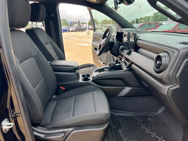 Used 2024 Chevrolet Colorado Trail Boss AWD/4WD image 15