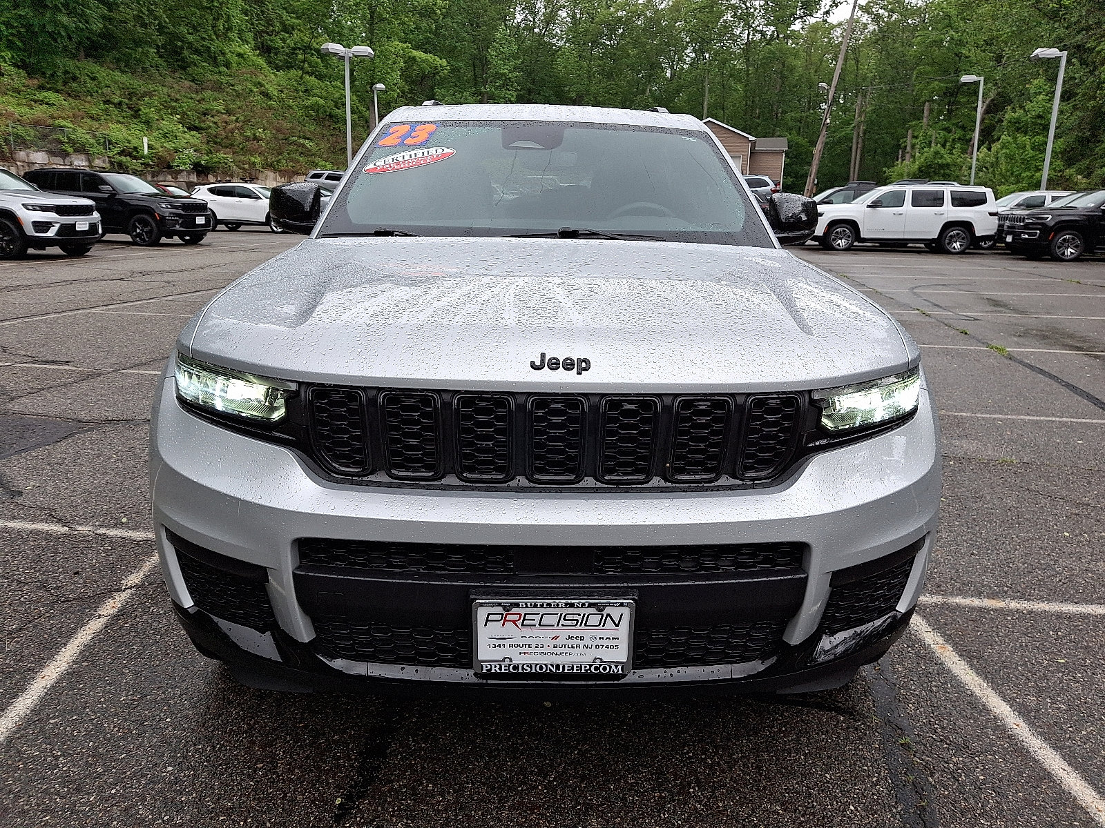 Certified 2023 Jeep Grand Cherokee L Laredo image 2