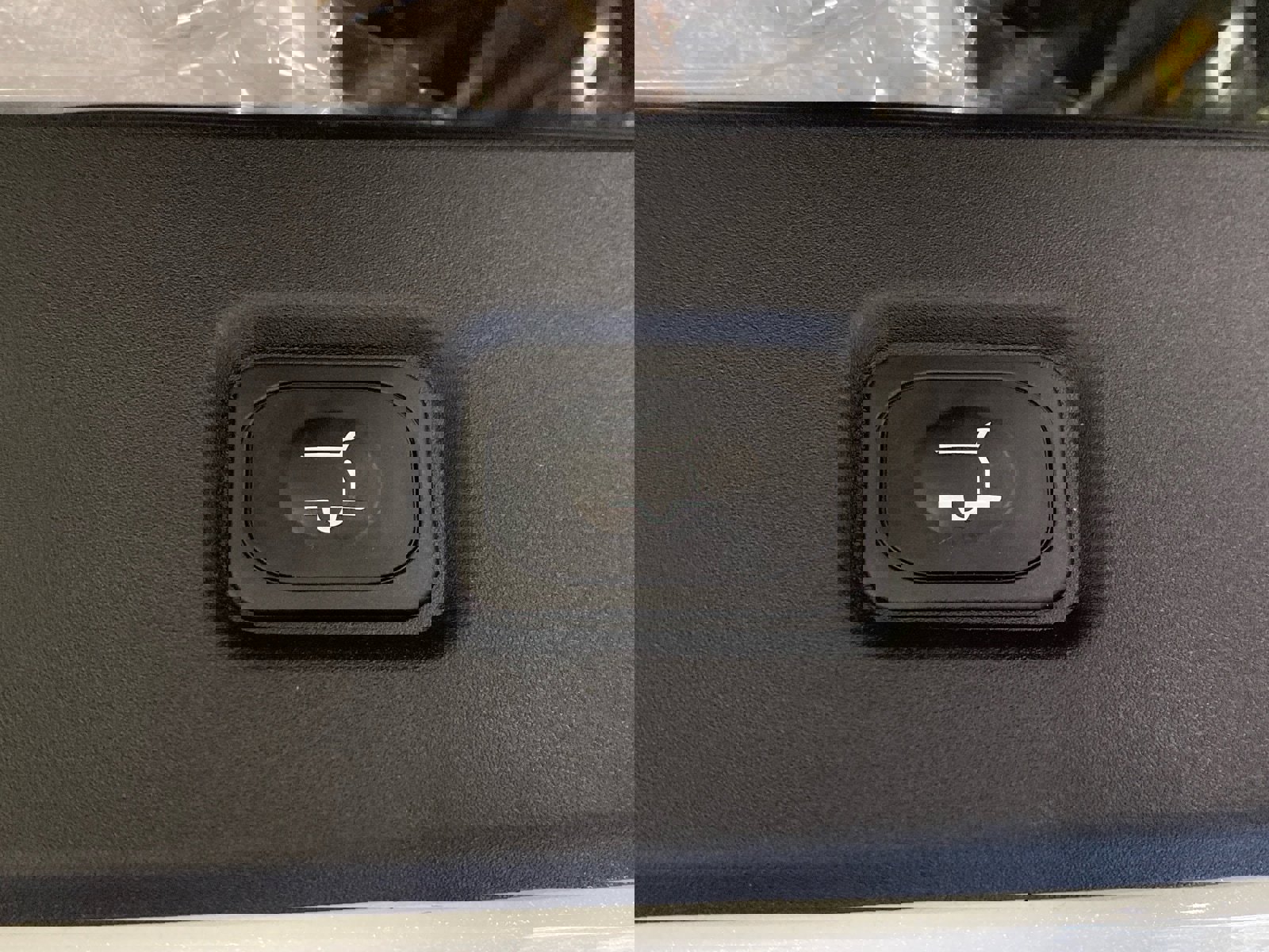 Used 2025 Lincoln Navigator Reserve w/ Jet Appearance Package image 8