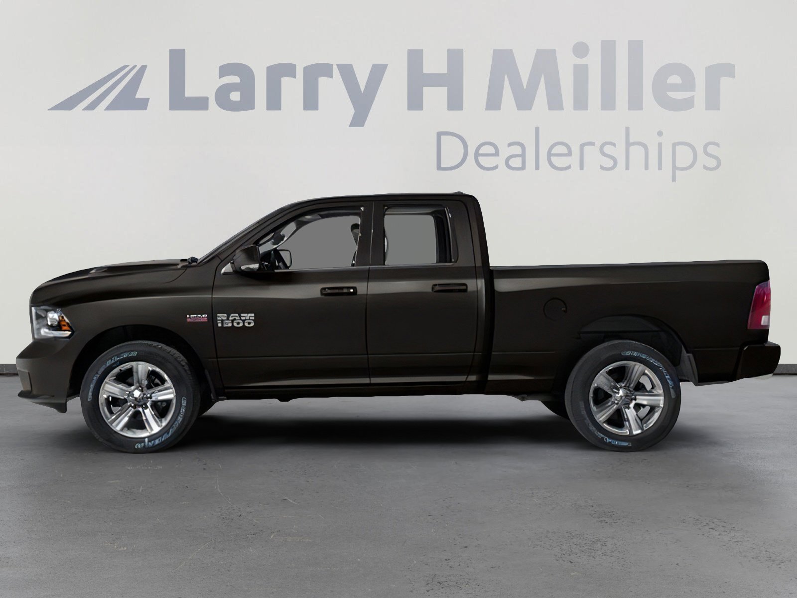 Used 2014 RAM 1500 Sport w/ Convenience Group AWD/4WD image 3