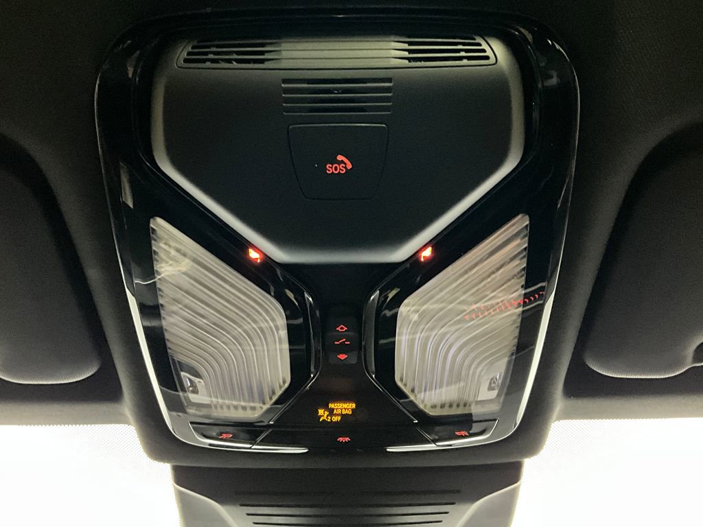 Used 2024 BMW X6 xDrive40i w/ M Sport Professional Package image 13