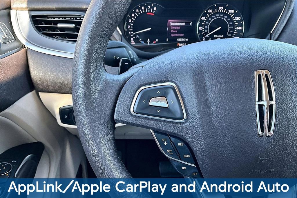 Used 2019 Lincoln MKC Premiere FWD image 12