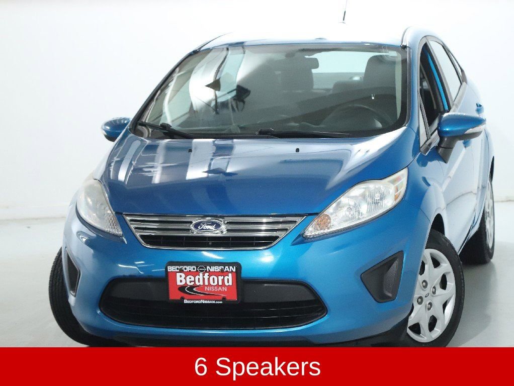 Used 2013 Ford Fiesta SE image 3