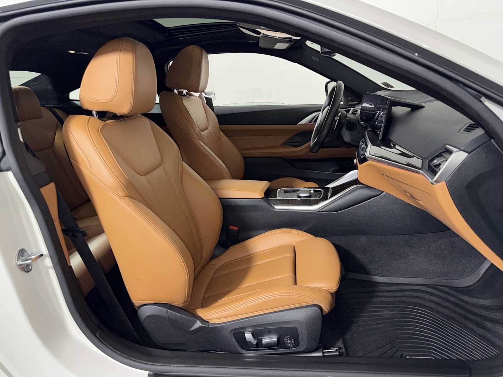 Used 2024 BMW 440i xDrive Coupe w/ Premium Package AWD/4WD image 24