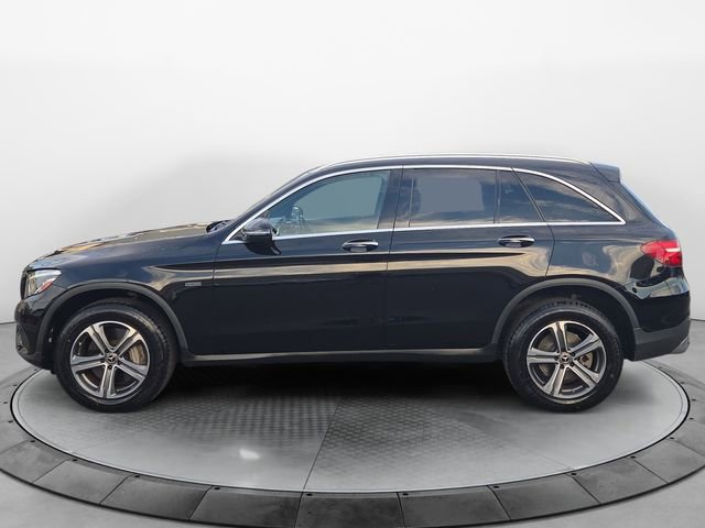 Used 2019 Mercedes-Benz GLC 350e 4MATIC image 2