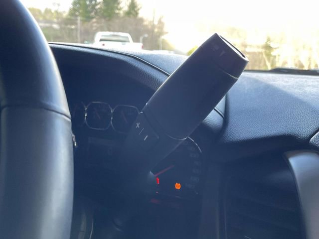 Used 2019 GMC Yukon XL SLT image 32