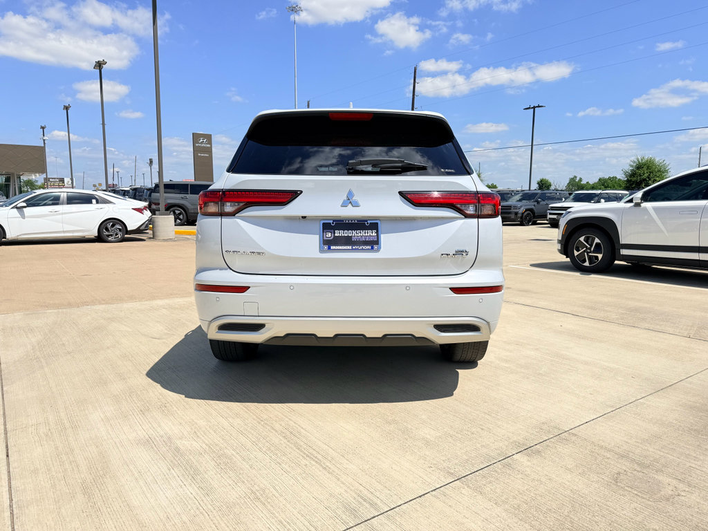 Used 2024 Mitsubishi Outlander SEL AWD/4WD image 6