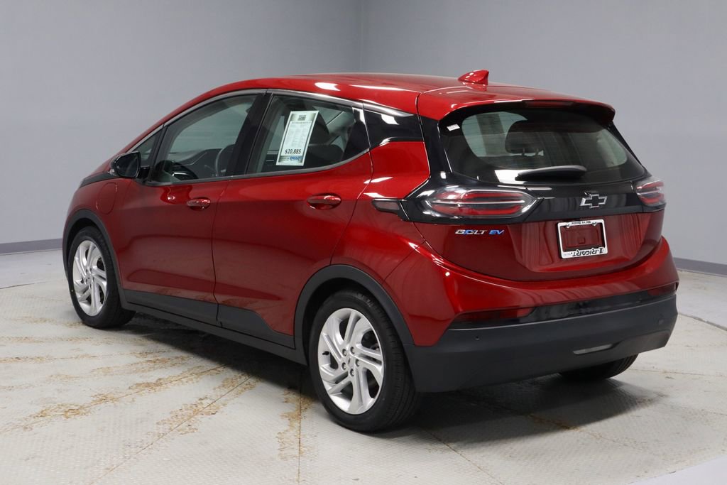 Used 2022 Chevrolet Bolt LT FWD image 10