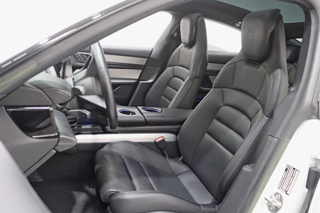 Used 2023 Porsche Taycan 4S AWD/4WD image 25