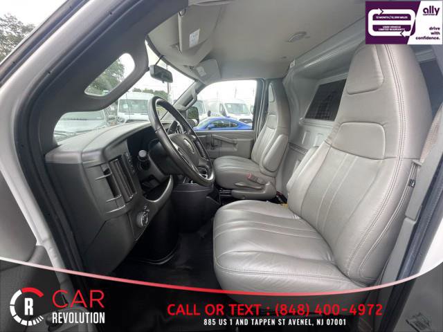 Used 2019 Chevrolet Express 2500 Extended w/ Enhanced Convenience Package image 17