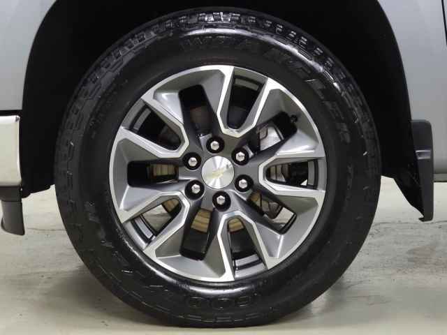 Used 2023 Chevrolet Silverado 1500 LT image 12
