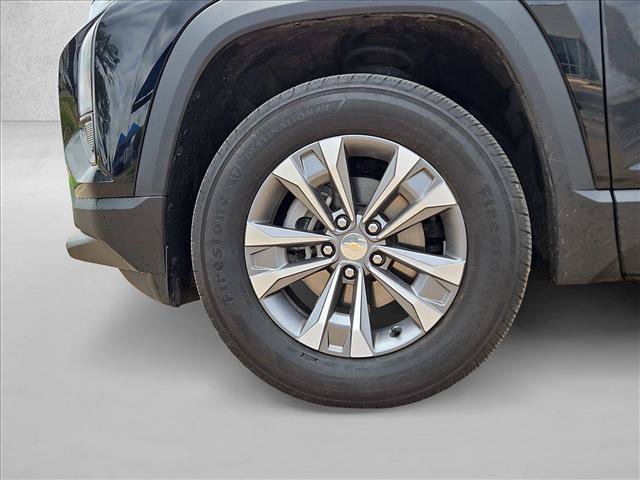 Certified 2025 Chevrolet Equinox LT FWD image 24