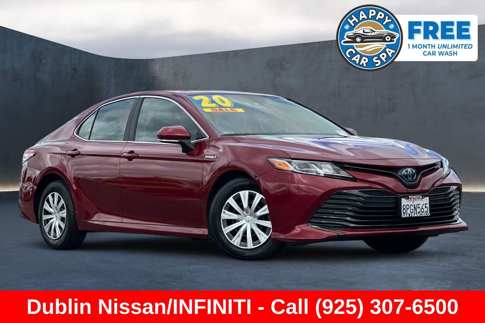 Used 2020 Toyota Camry LE w/ Sunroof Package FWD image 1