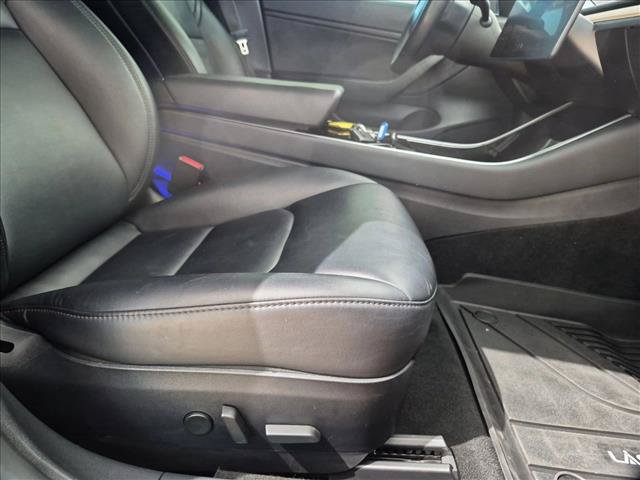 Used 2018 Tesla Model 3 Long Range RWD image 21