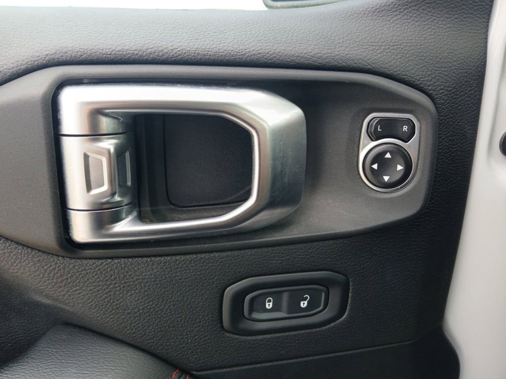 Used 2020 Jeep Gladiator Rubicon AWD/4WD image 8