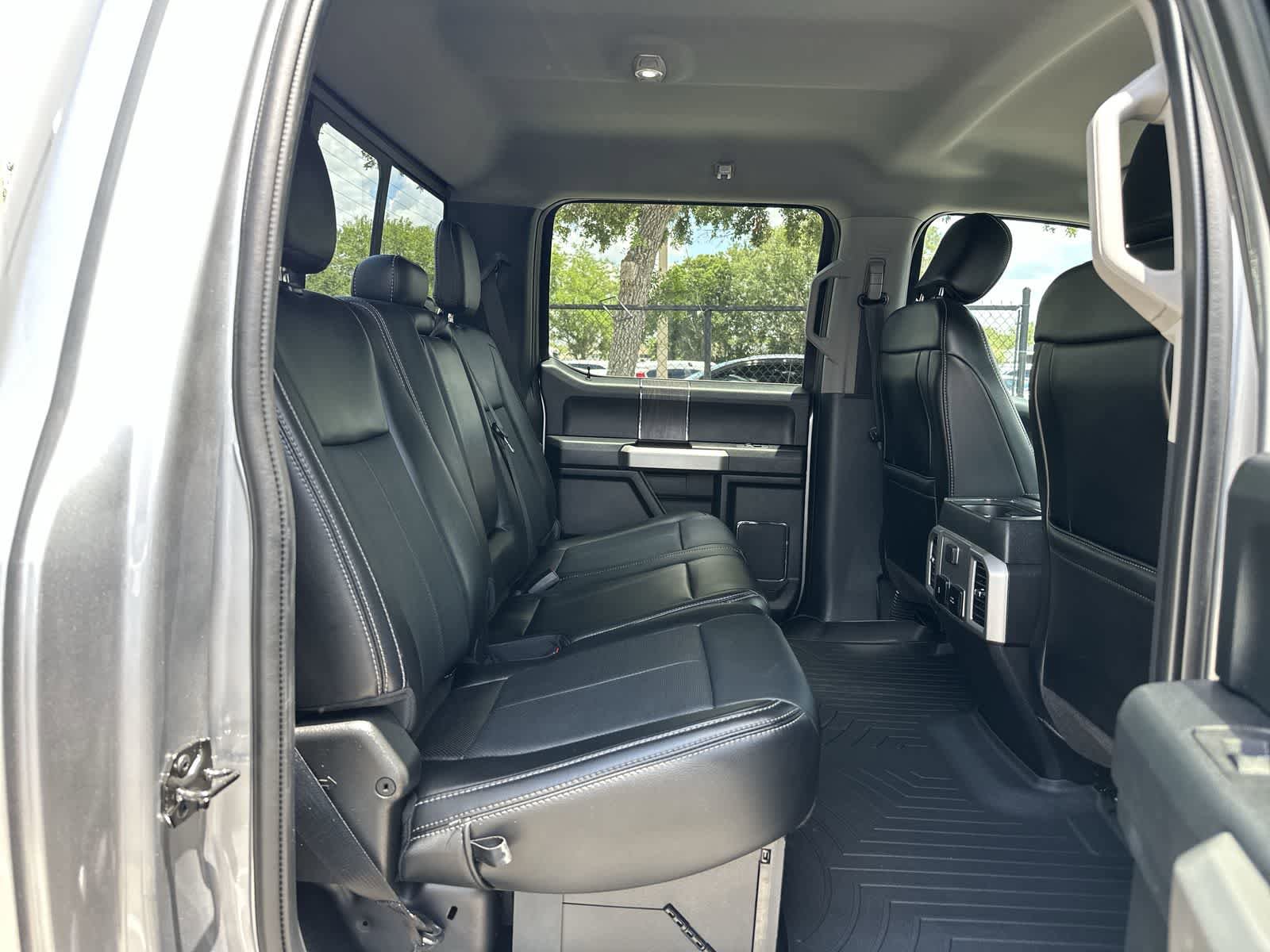 Used 2020 Ford F250 Lariat w/ Lariat Ultimate Package AWD/4WD image 19