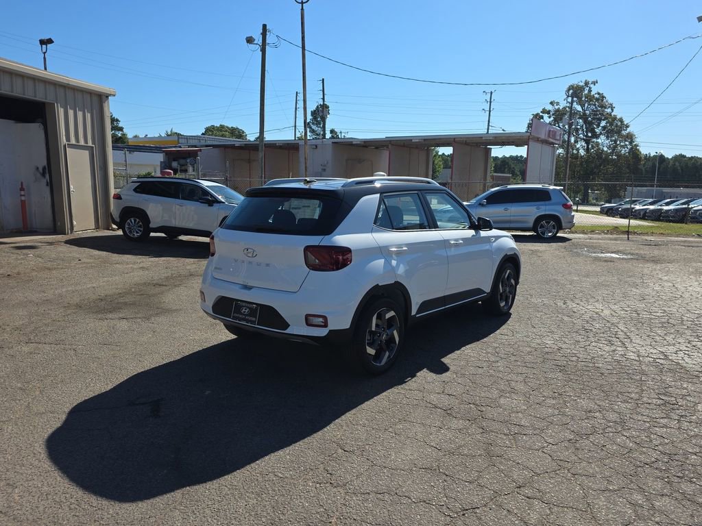 New 2025 Hyundai Venue Limited image 13